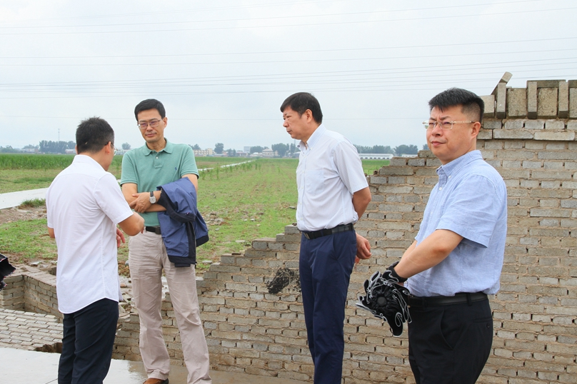 168体育 168体育平台钱学军、单际国到涿州教学实验场调研灾情 指导恢复重建工作(图2)