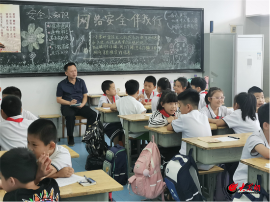 把脉课堂168体育赋能教学！潍城区教科院小学部教研员到潍城区青年路小学进行教学调研(图8)